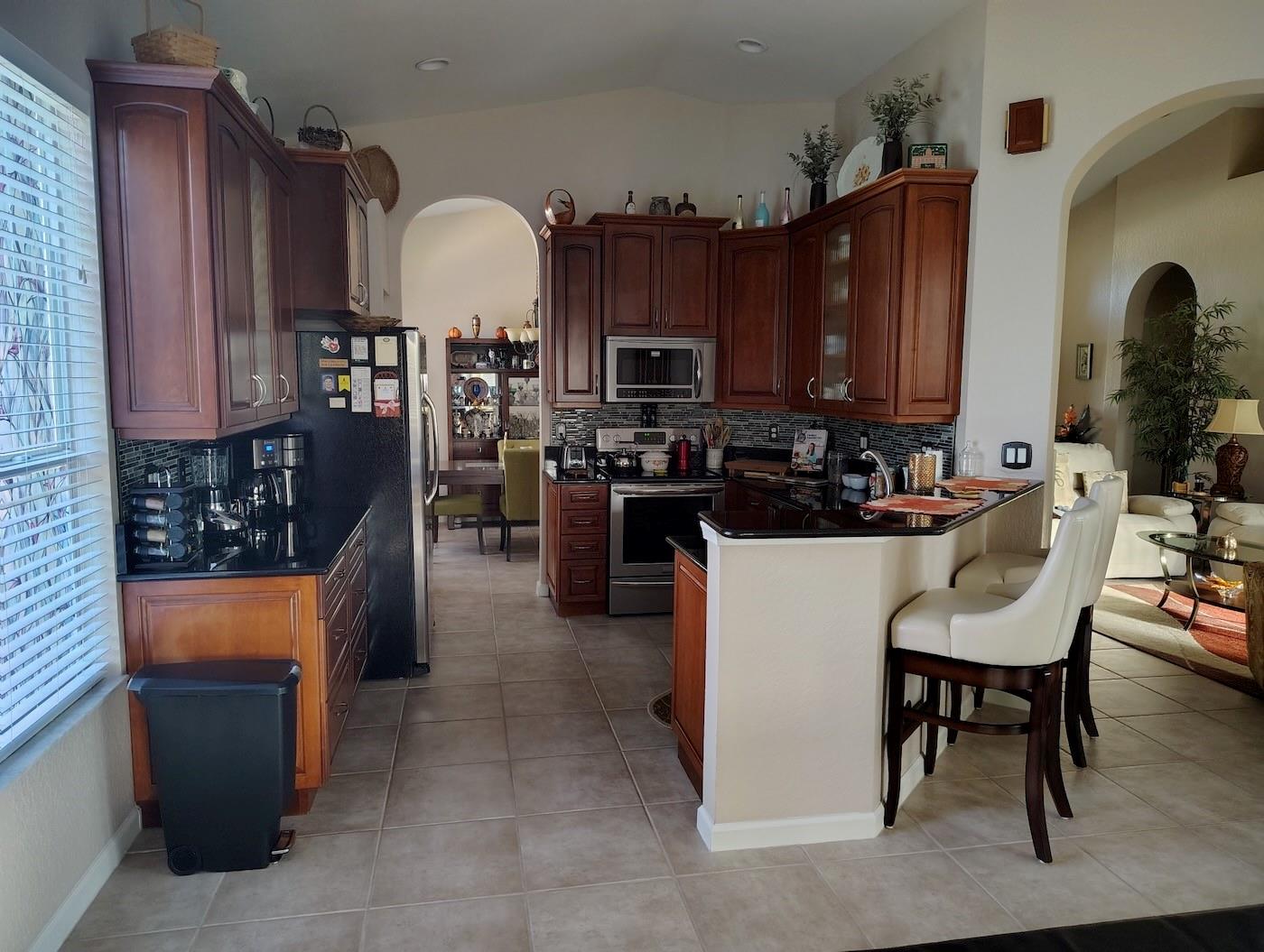 Portofino Shores Ph Two - Residential