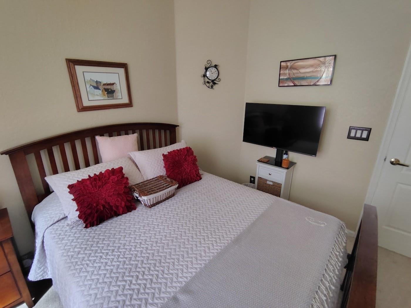 Portofino Shores Ph Two - Residential