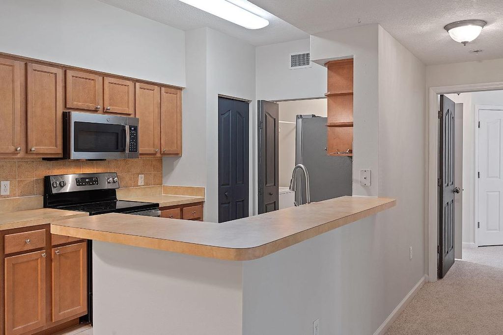 Photo of 8101 Myrtlewood Circle W, Palm Beach Gardens, FL 33418 (MLS # R10991154)