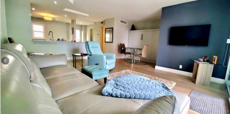 White Egret - Residential