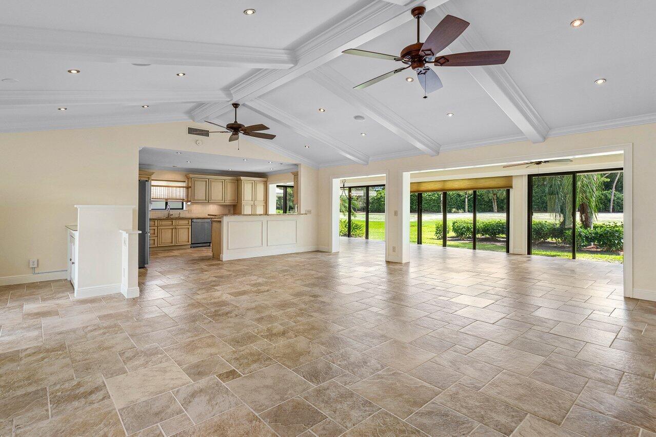 3612 Royal Tern Circle