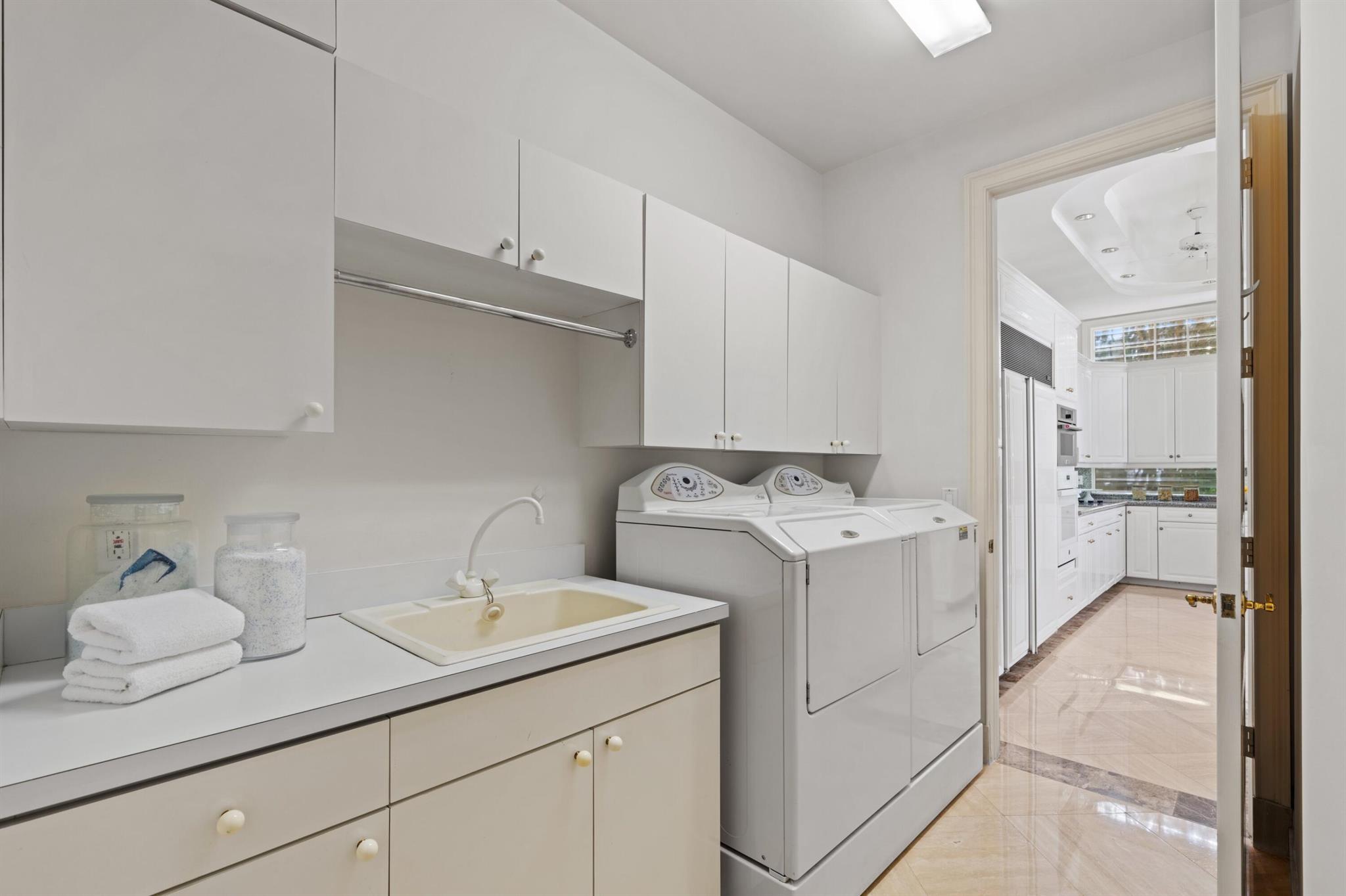 ORANGE GROVE PARK - Residential