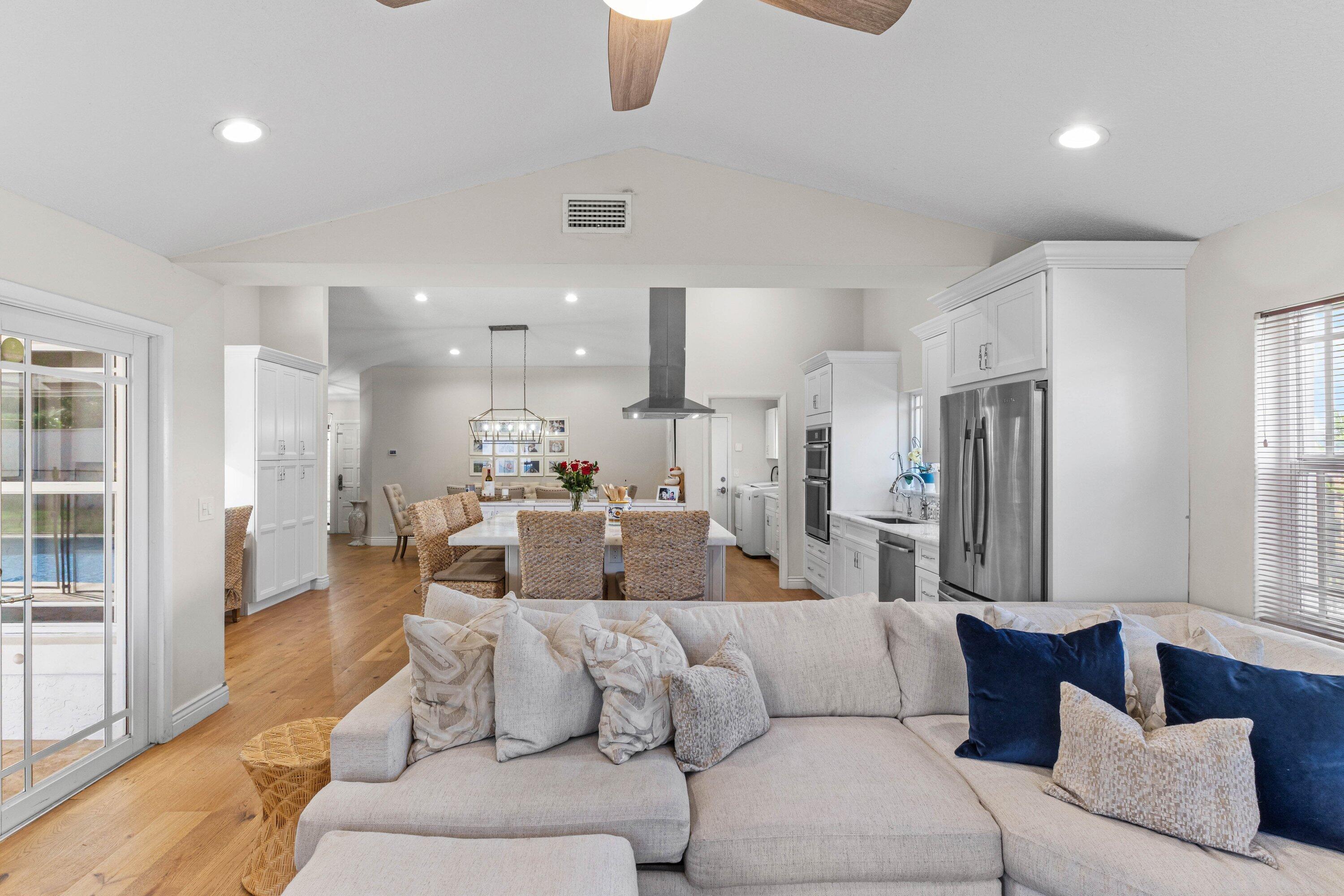 BOCA TIERRA 2ND SEC - Residential