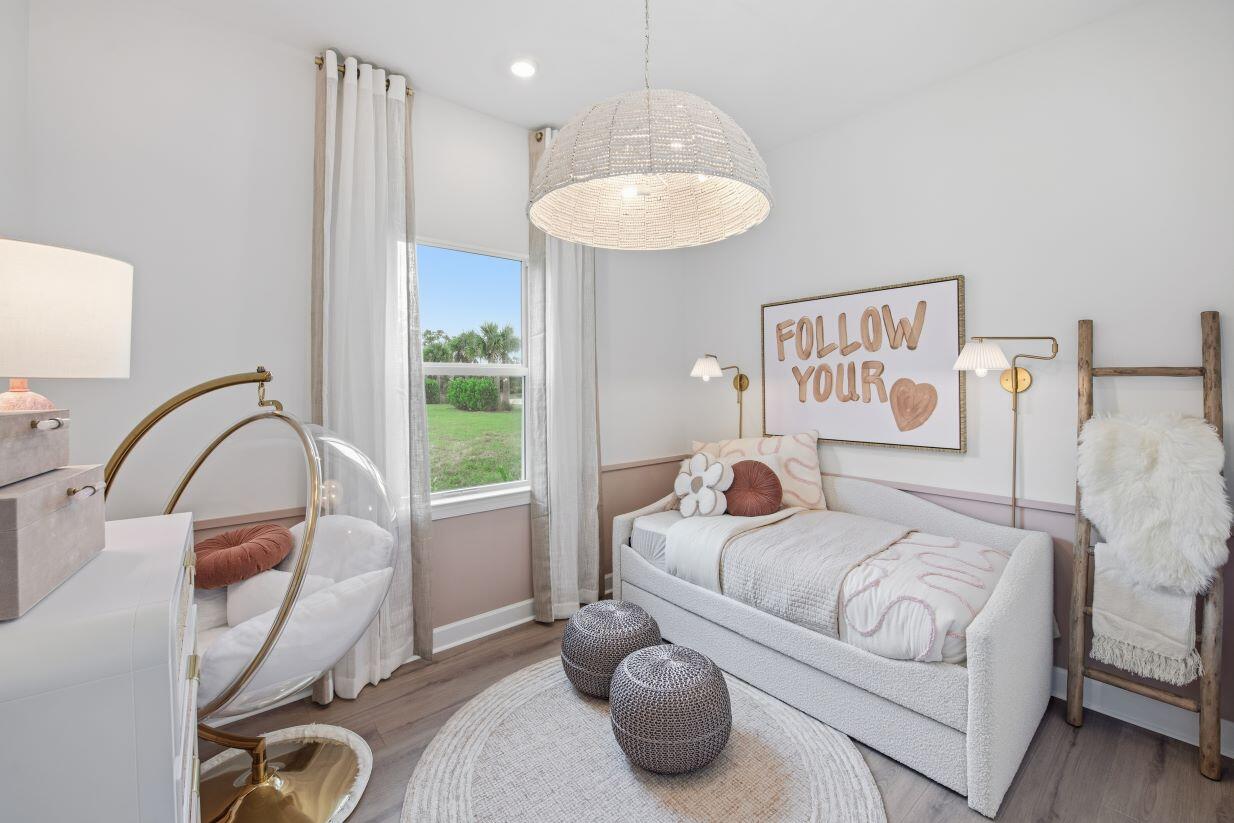 DEL WEBB TRADITION - Residential