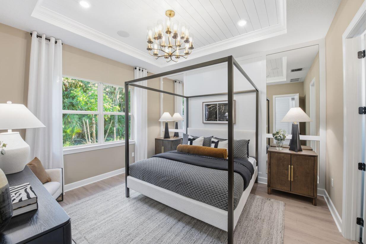 DEL WEBB TRADITION - Residential