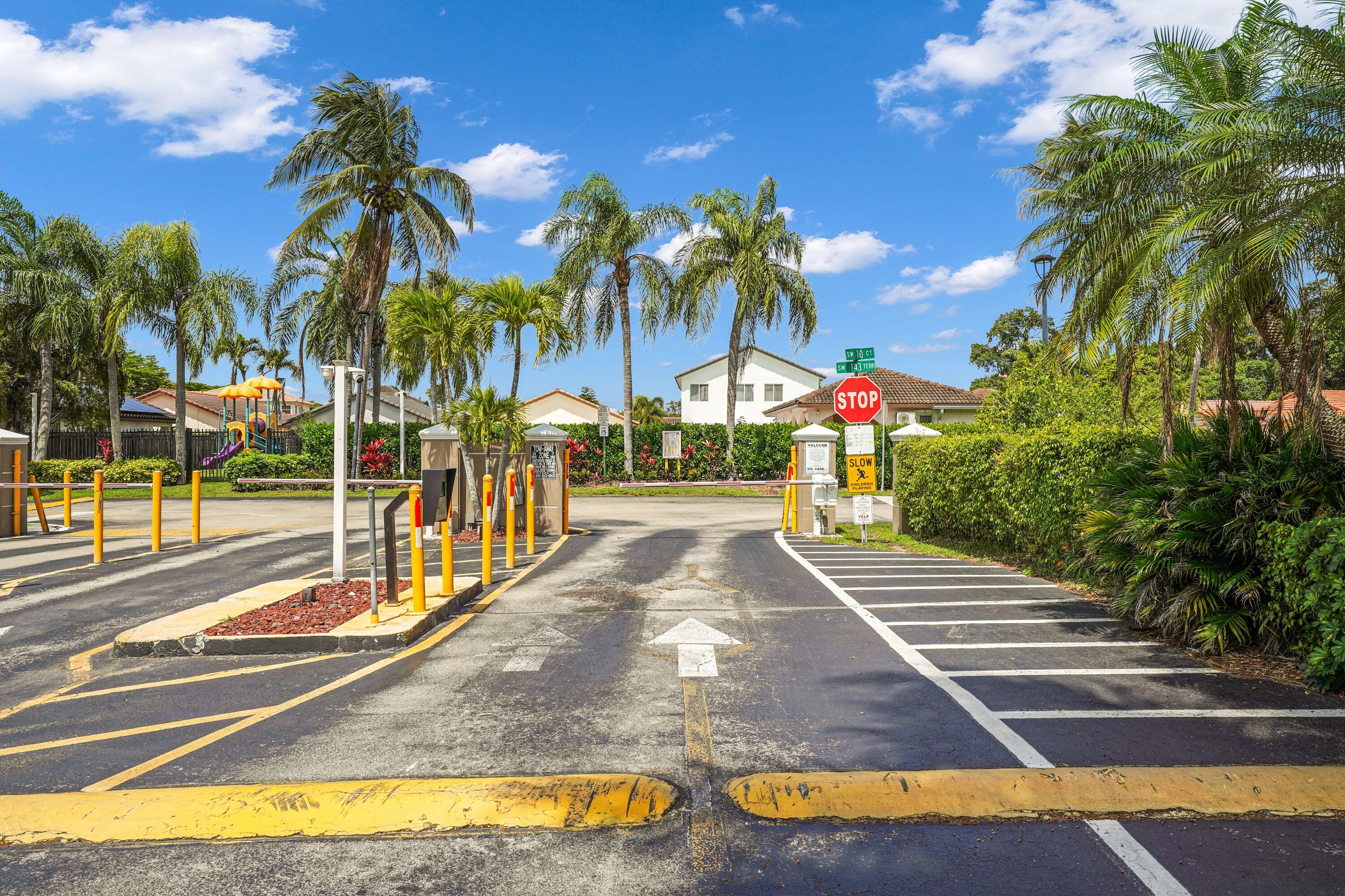 BRIGHTONS MEADOW TRACE - Residential