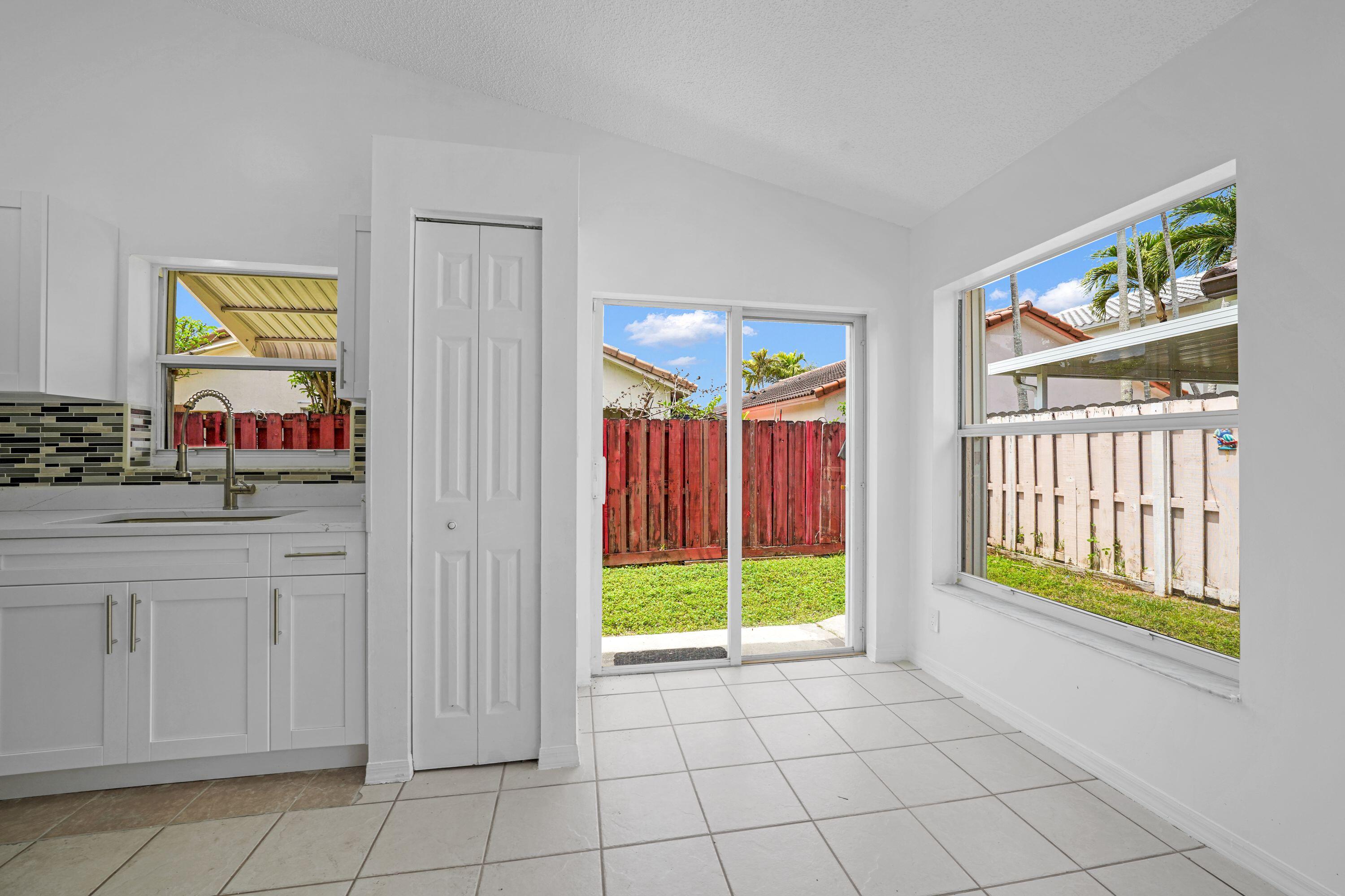 BRIGHTONS MEADOW TRACE - Residential