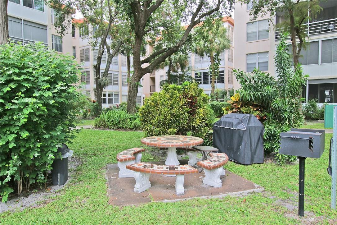 CYPRESS CHASE - Residential