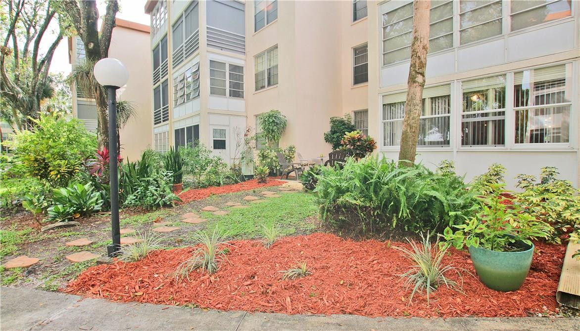 CYPRESS CHASE - Residential