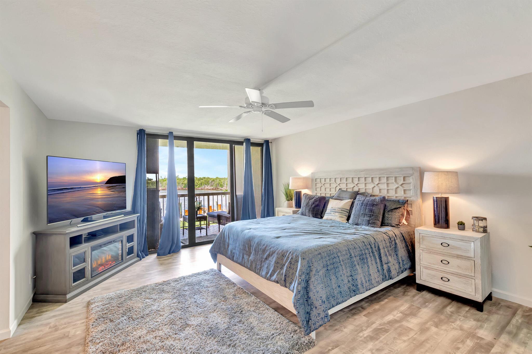 Braemar Isle Condo - Residential
