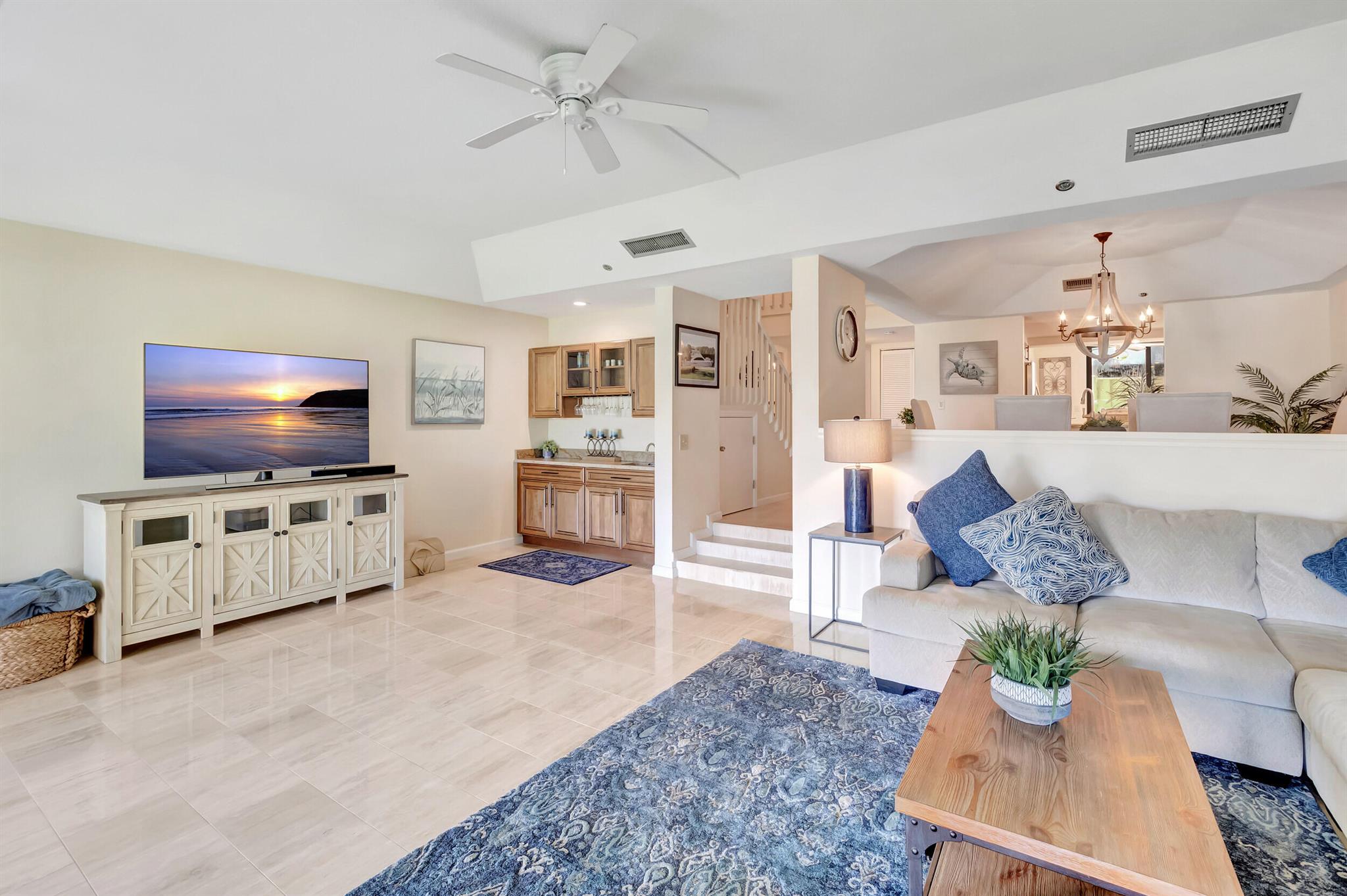 Braemar Isle Condo - Residential