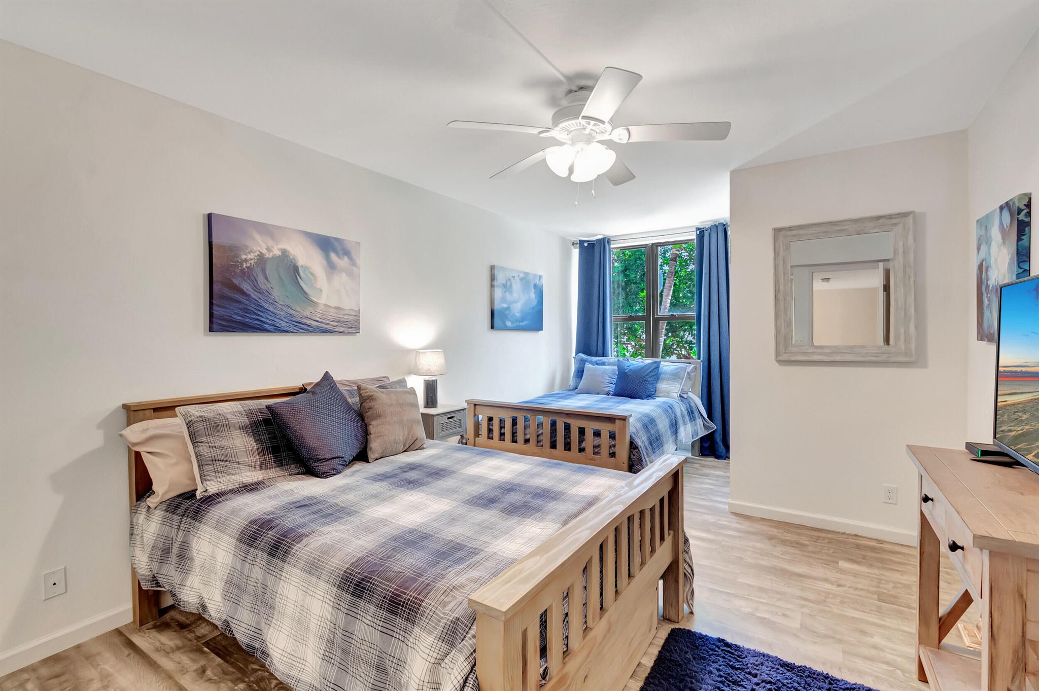 Braemar Isle Condo - Residential