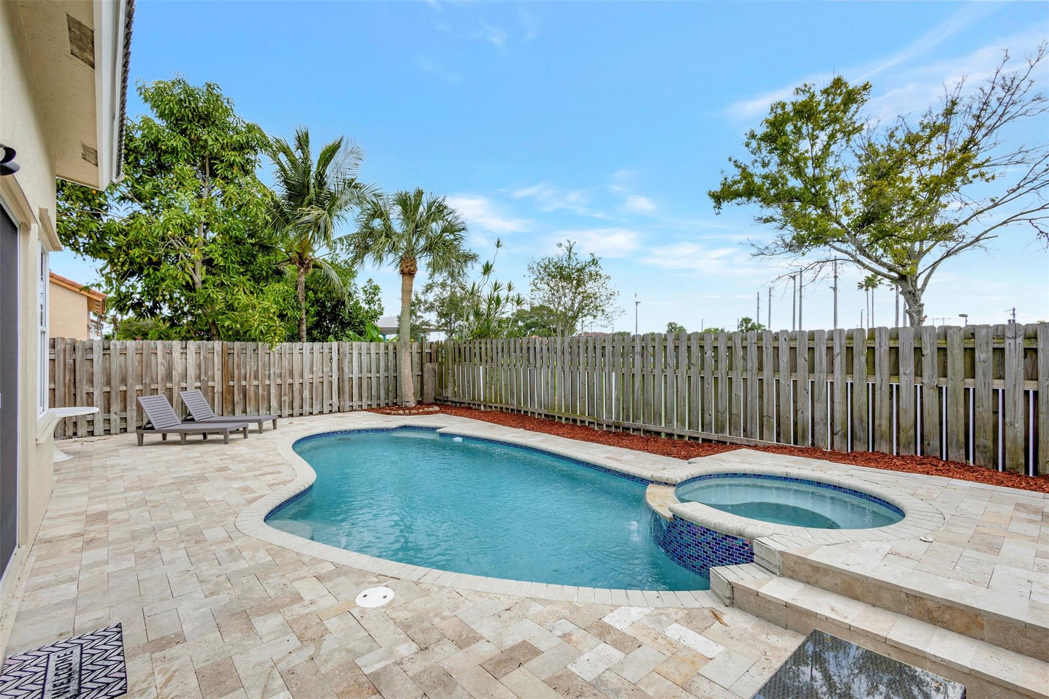 Holiday Spgs East 133-49 - Residential