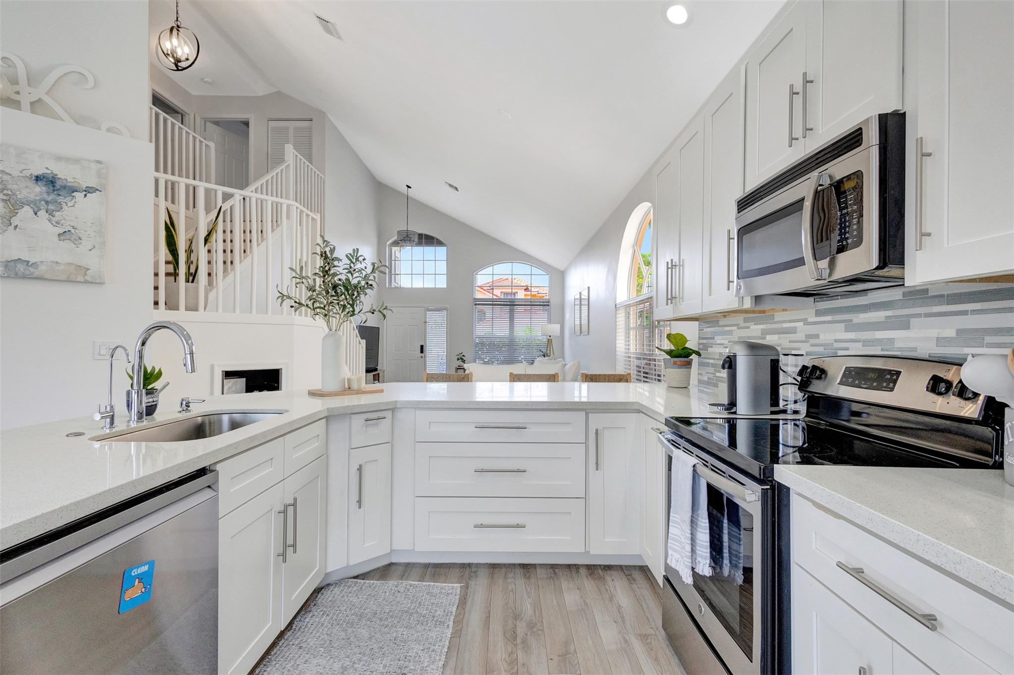 Holiday Spgs East 133-49 - Residential