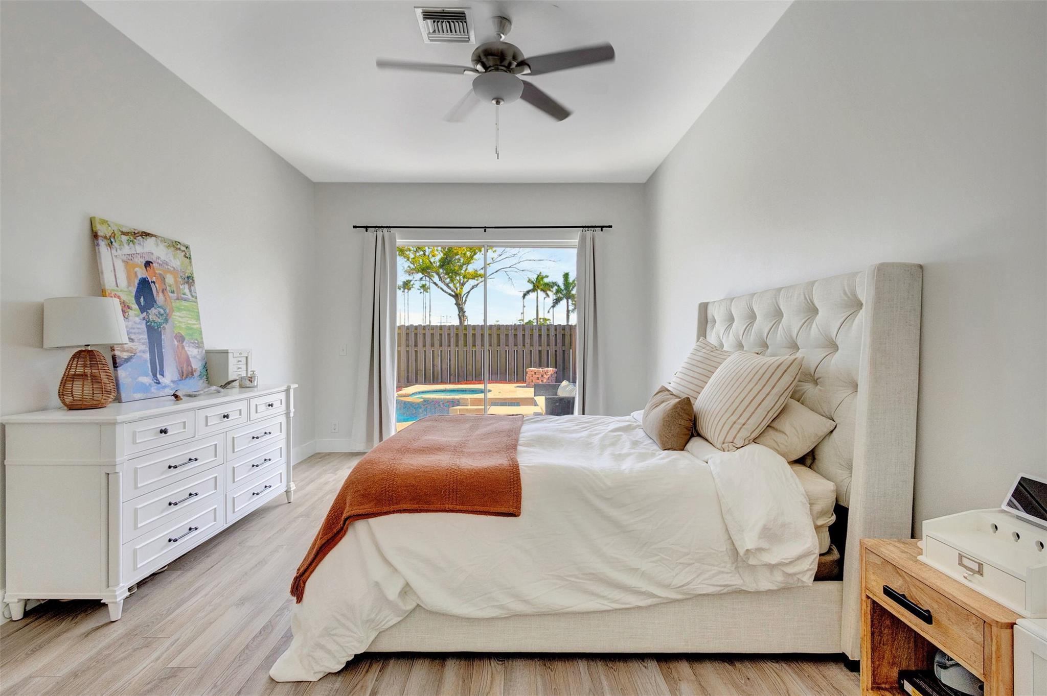 Holiday Spgs East 133-49 - Residential