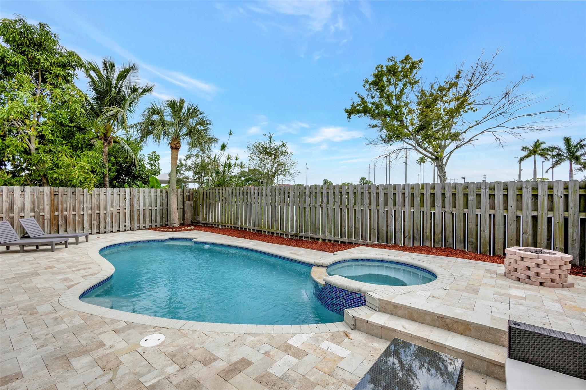 Holiday Spgs East 133-49 - Residential