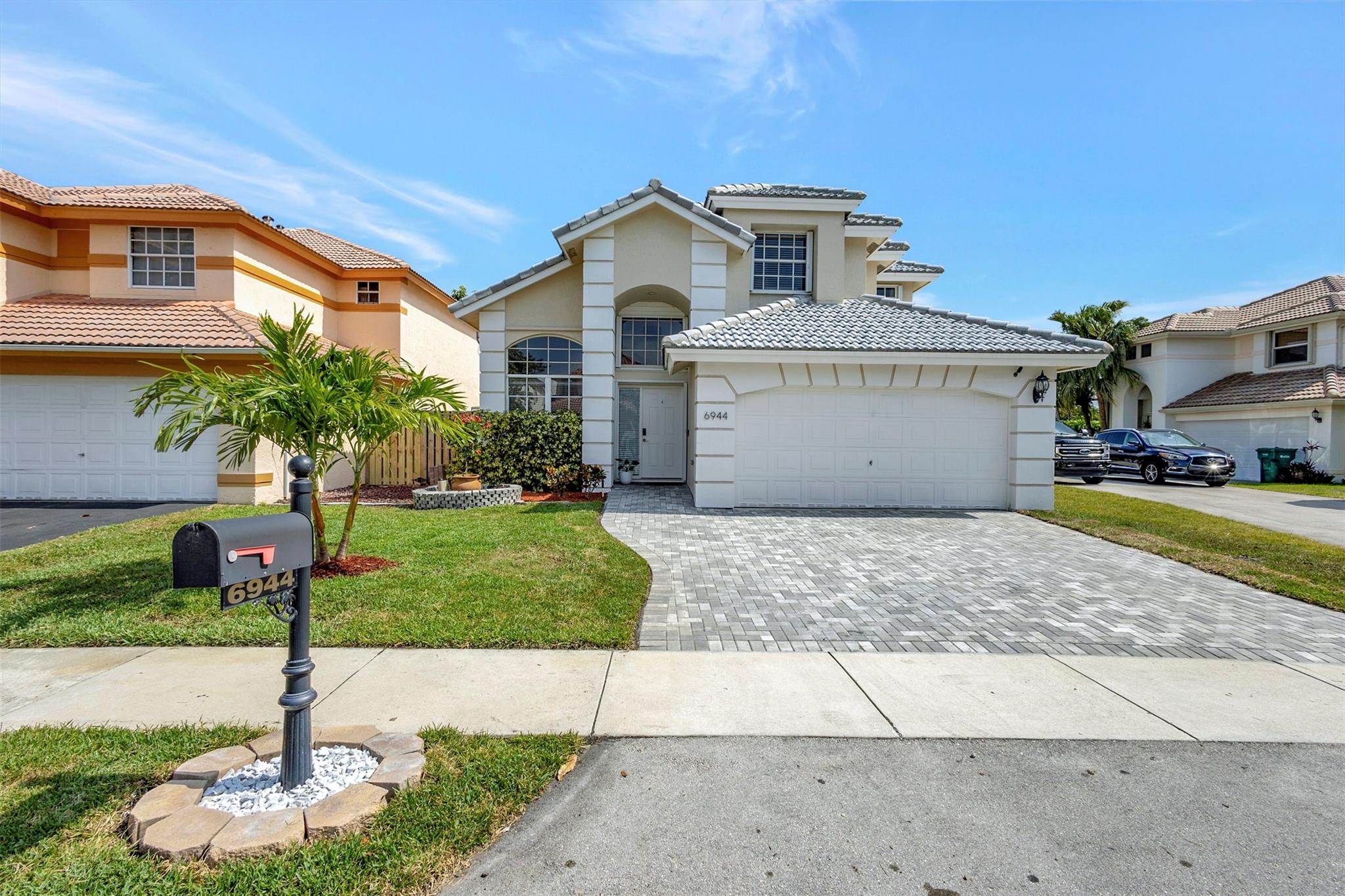 Holiday Spgs East 133-49 - Residential