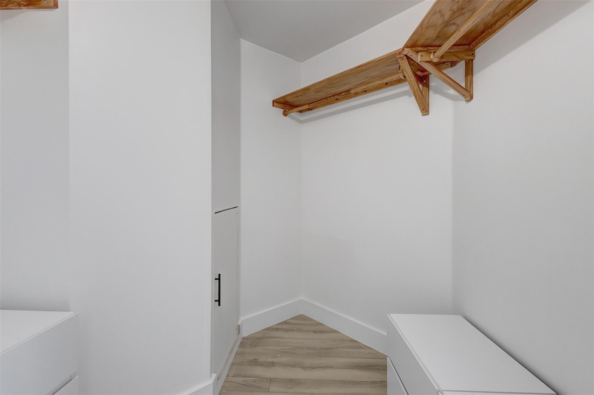 Holiday Spgs East 133-49 - Residential