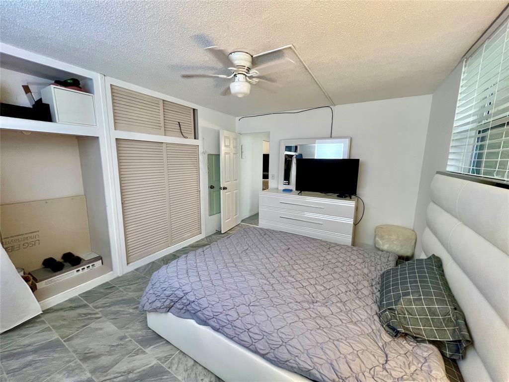 Country Manor Co-Op - Residential Lease