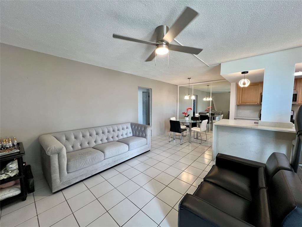 Country Manor Co-Op - Residential Lease