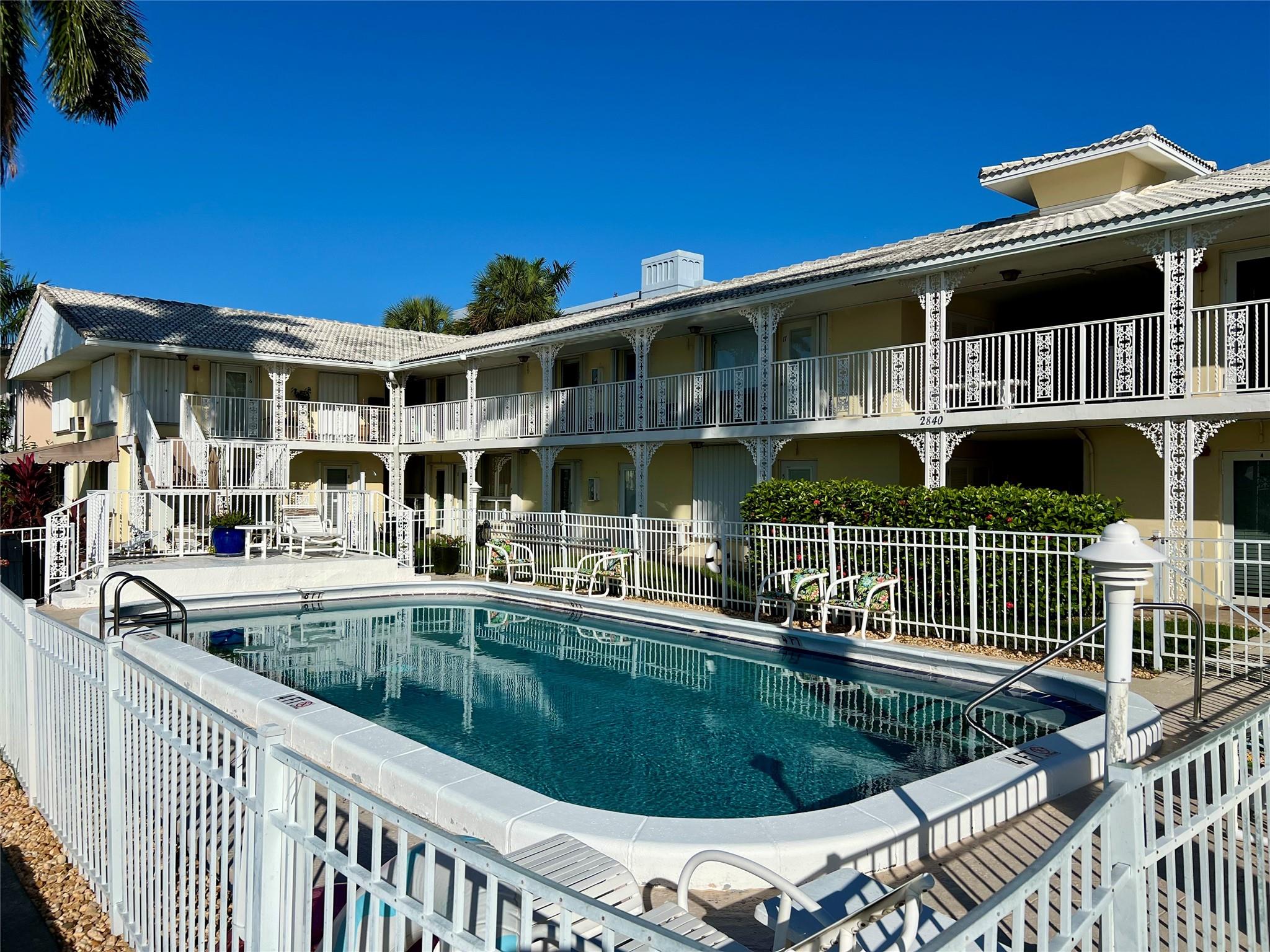 Country Manor Co-Op - Residential Lease