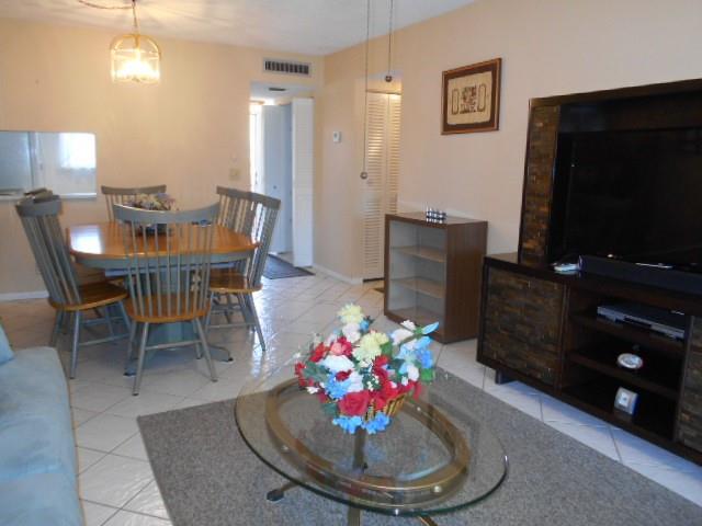 HOLIDAY SPRINGS VILLAGE - Residential