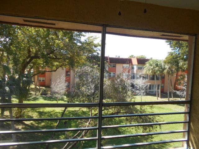 HOLIDAY SPRINGS VILLAGE - Residential