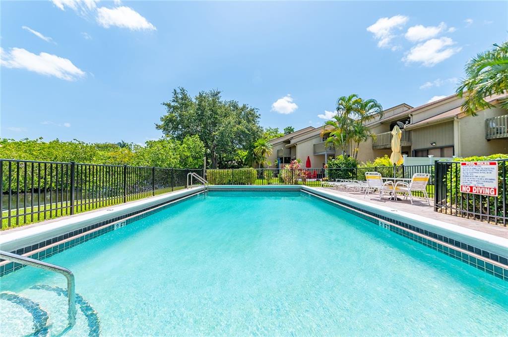 MIDDLE RIVER TOWNHOUSES - Residential Lease