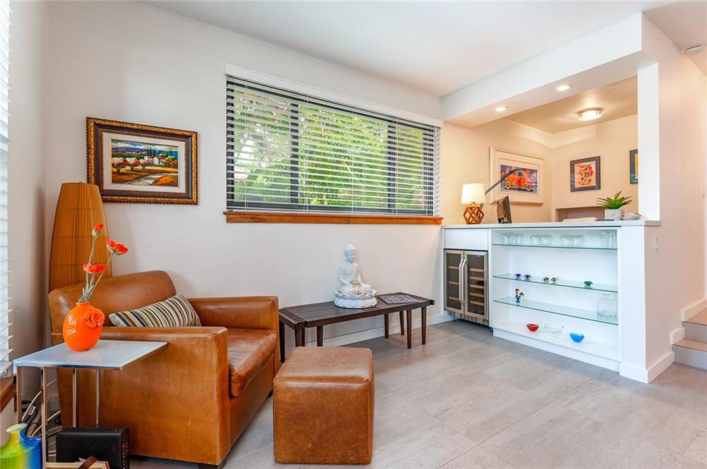 MIDDLE RIVER TOWNHOUSES - Residential Lease