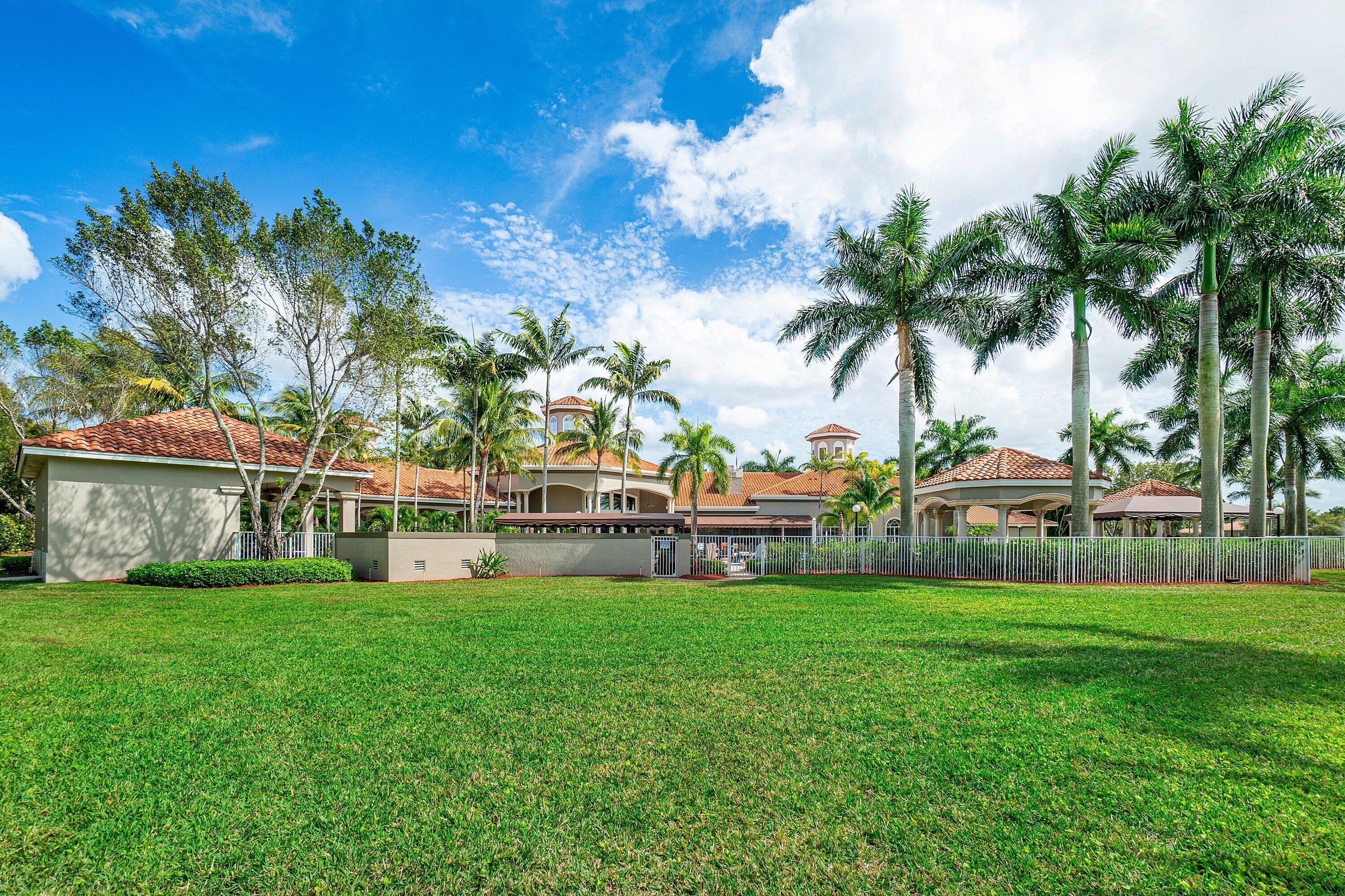 VILLAGES OF WINDSOR - Residential