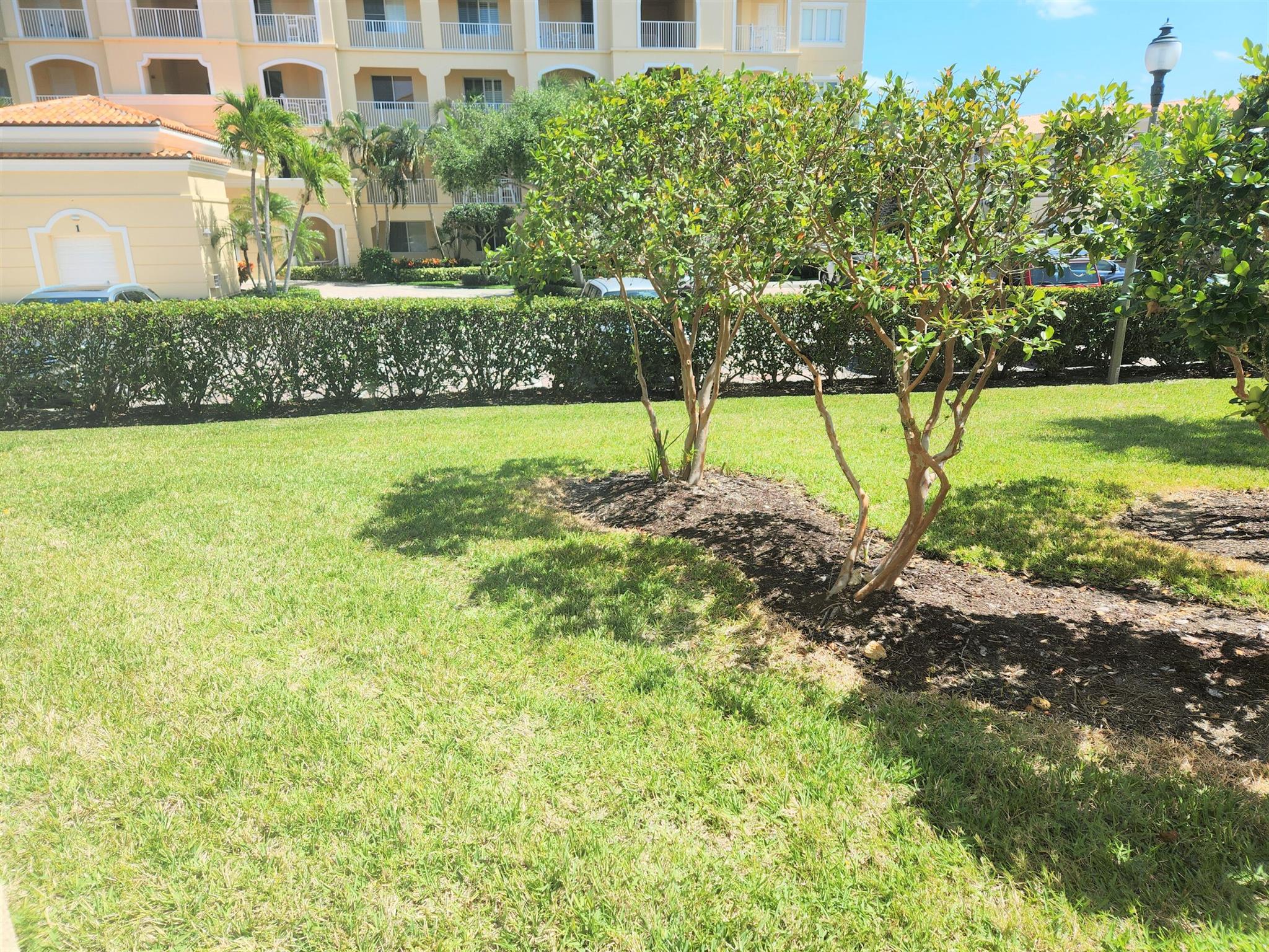 HARBOUR ISLE AT HUTCHINSO - Residential