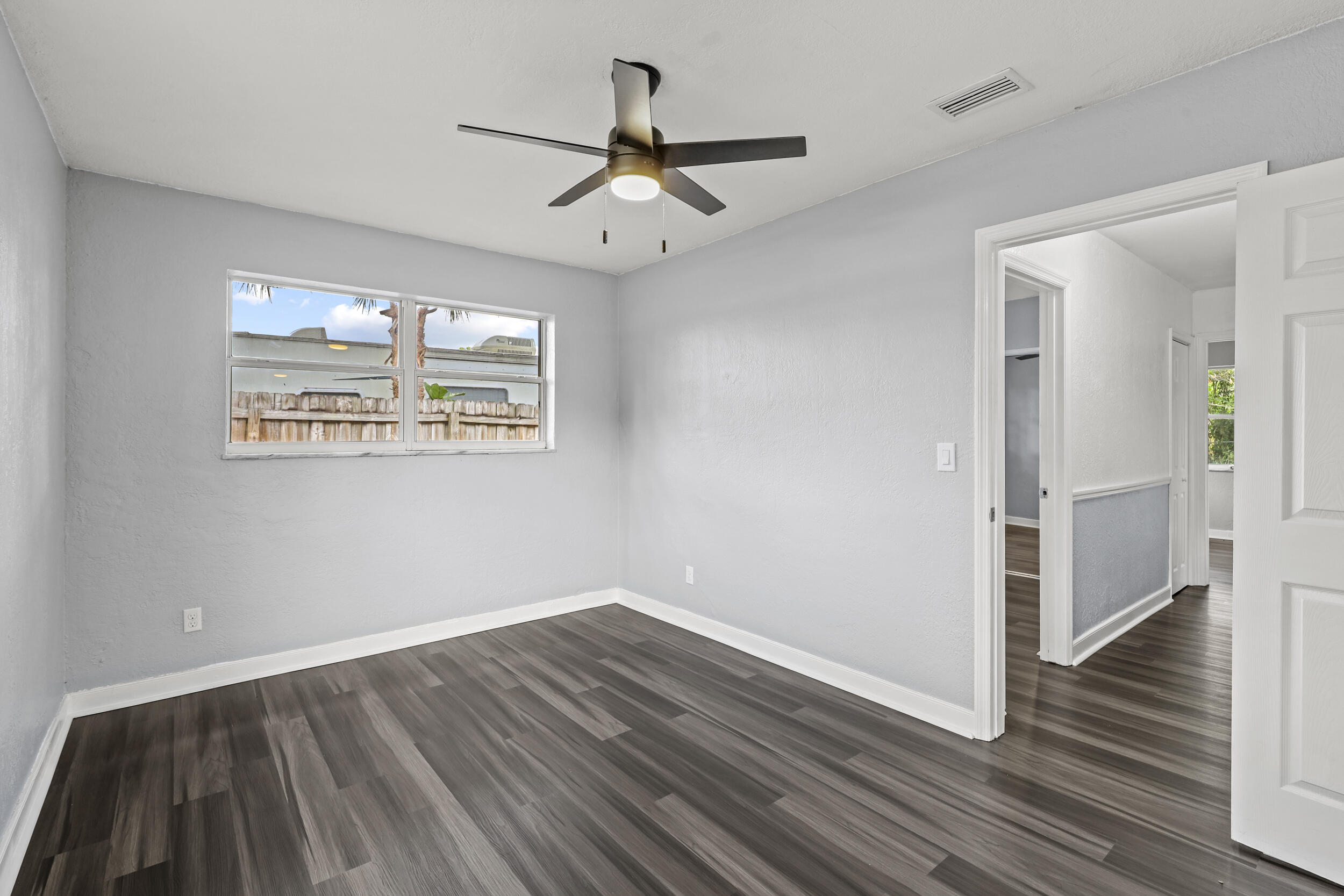 PORT ST LUCIE SECTION 27 - Residential