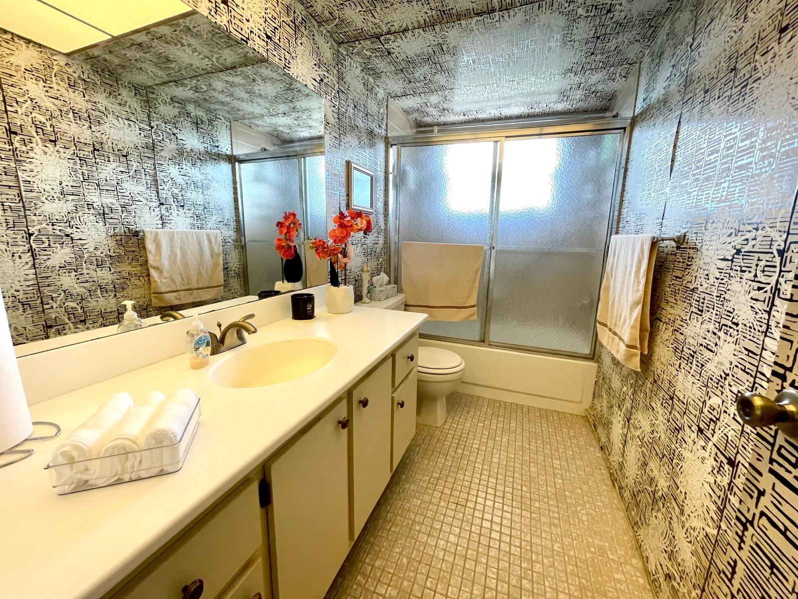 Sunrise Lakes Phase IV - Residential