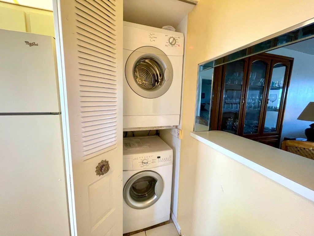 Sunrise Lakes Phase IV - Residential