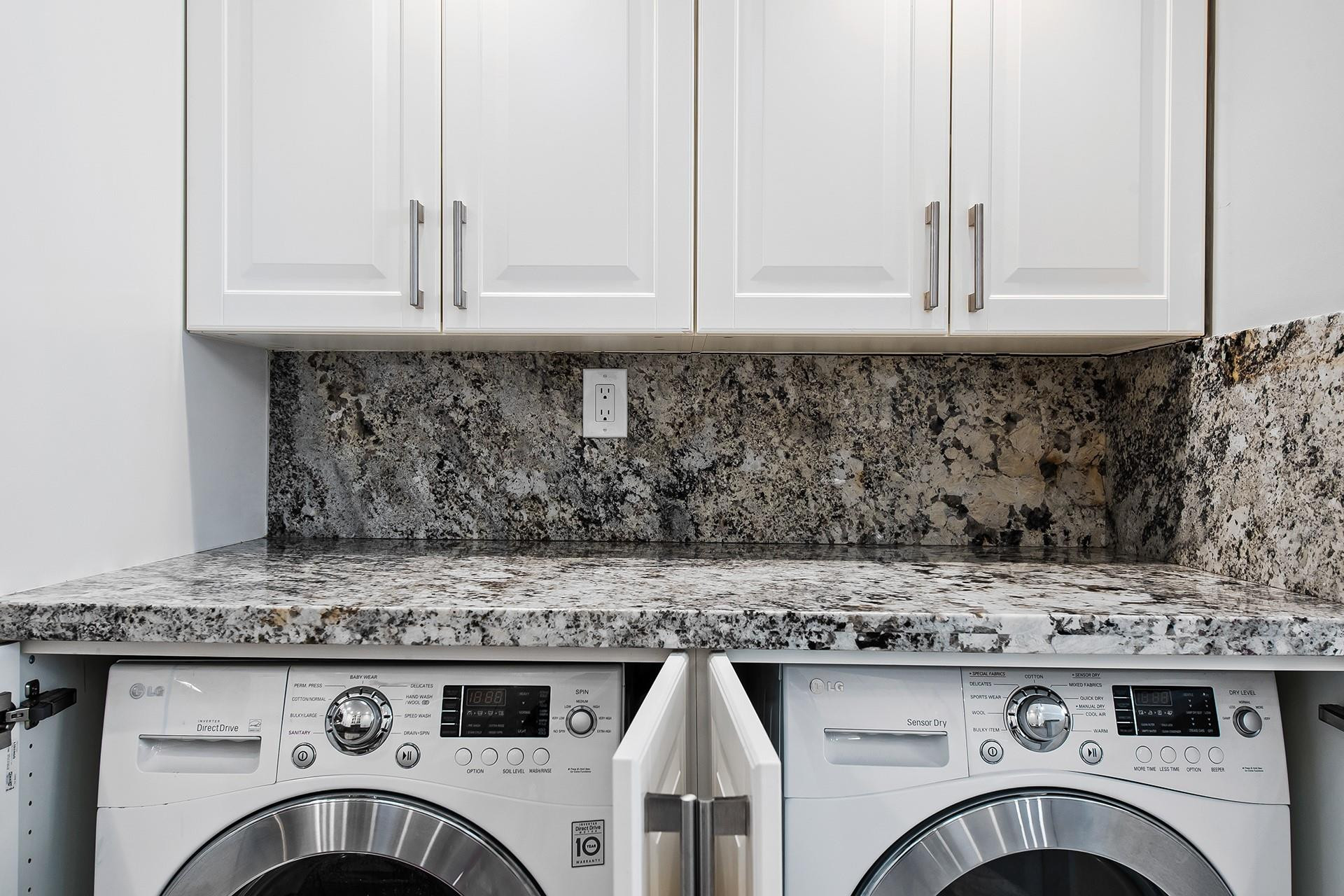 Regency Tower Condo - Residential Lease