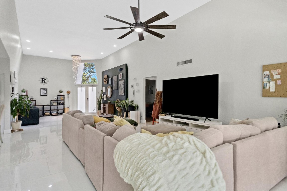 WOODLANDS SEC SEVEN - Residential