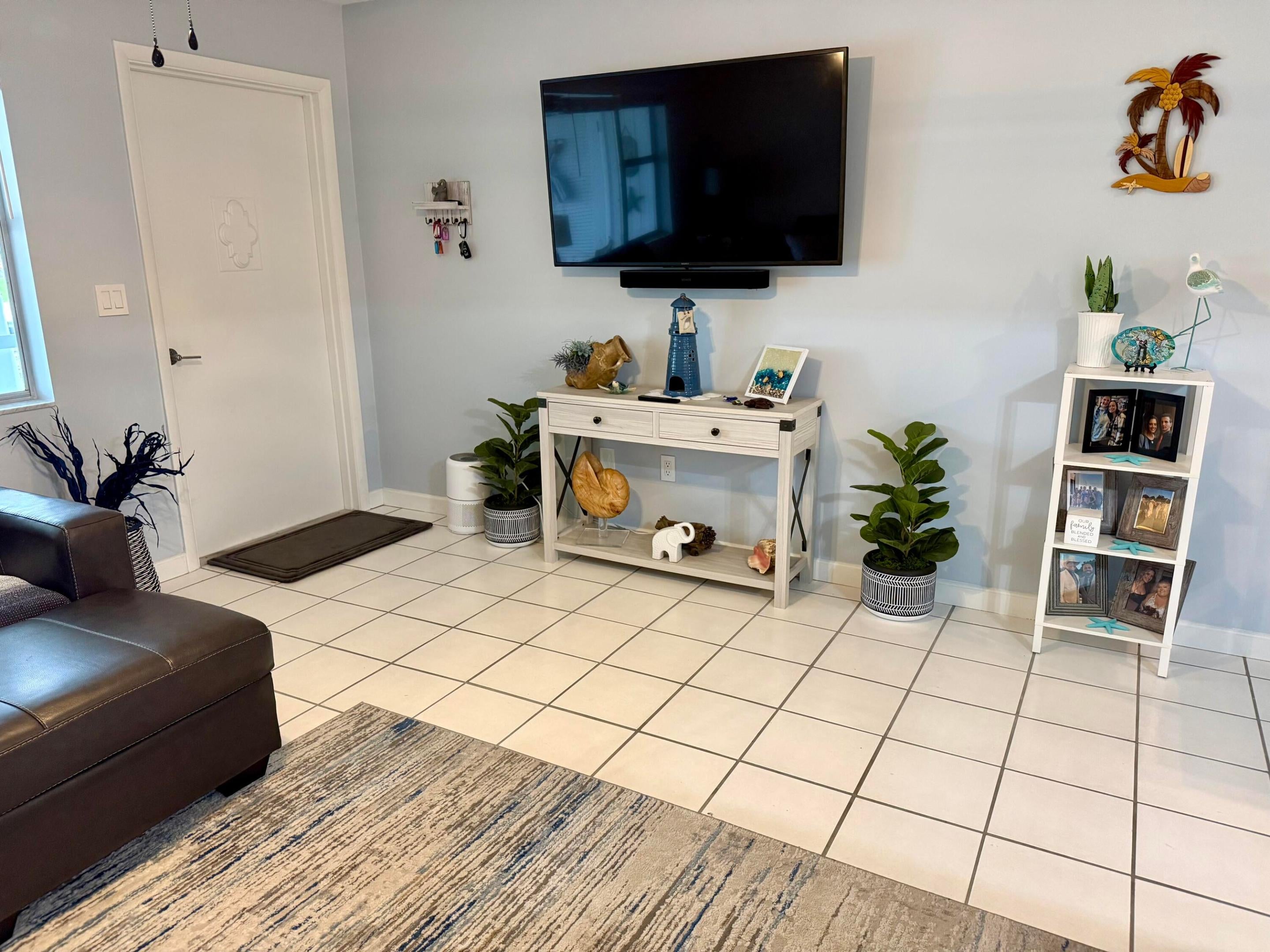 110 Shore Court 106
