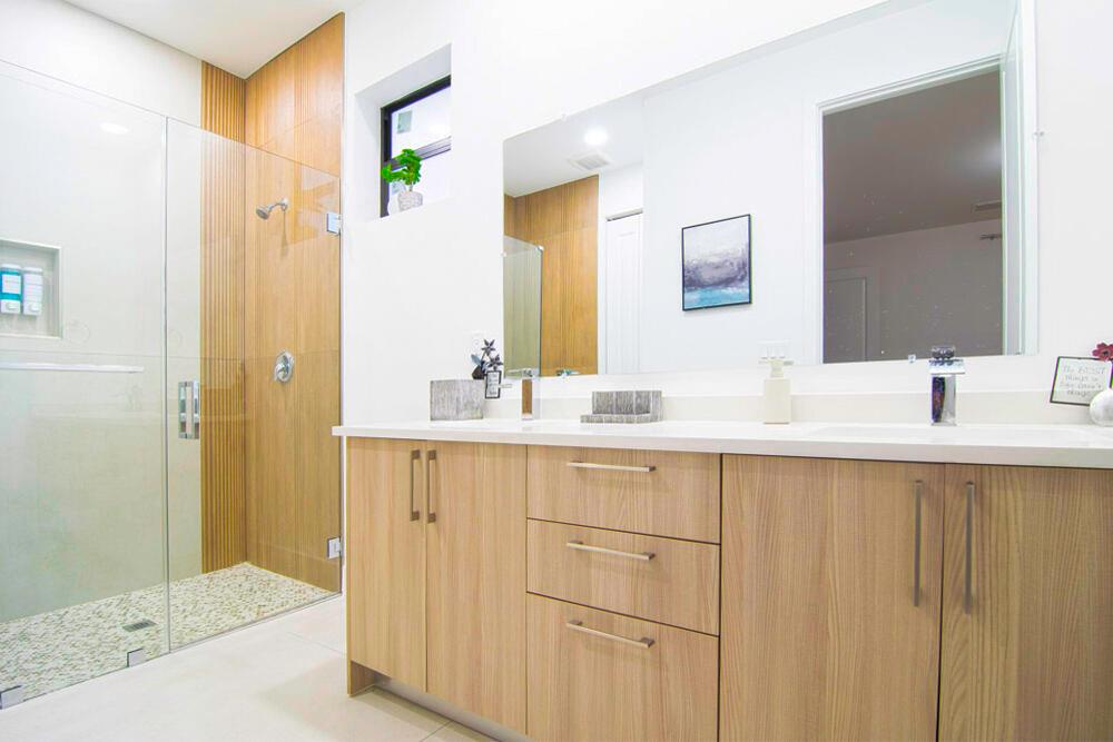 PCH 082 4444 0018 - Residential Lease