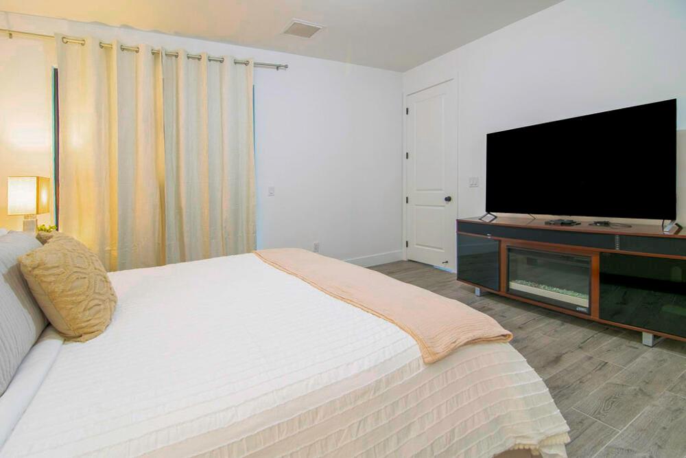 PCH 082 4444 0018 - Residential Lease