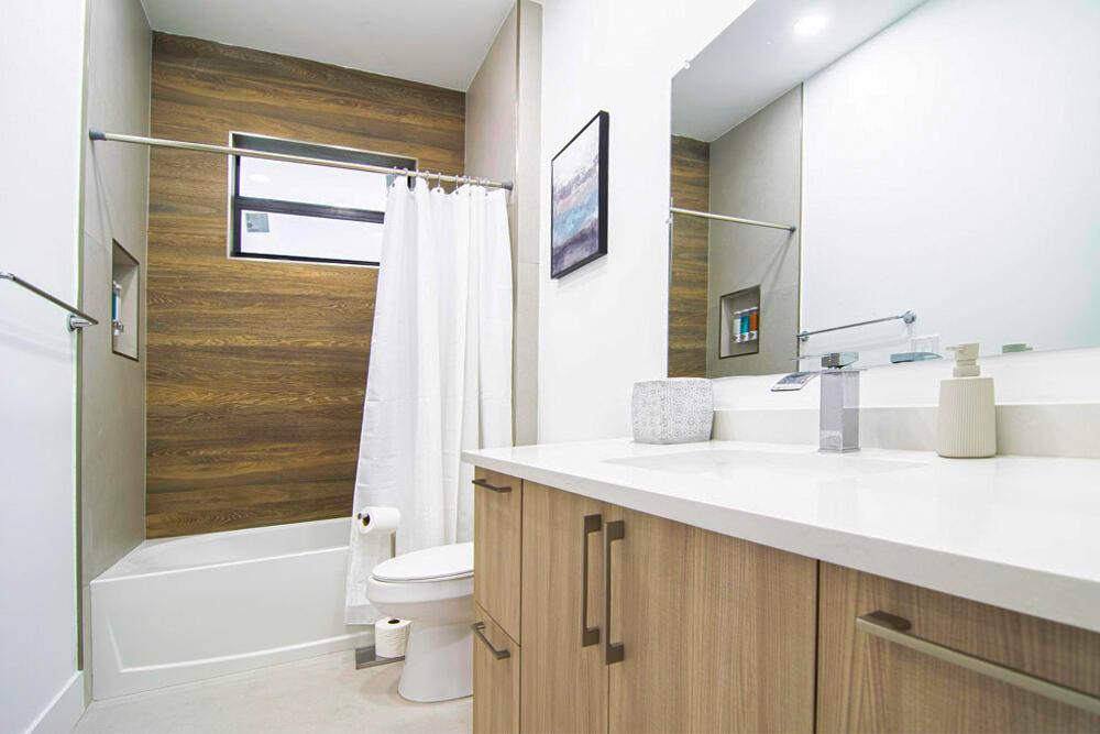 PCH 082 4444 0018 - Residential Lease