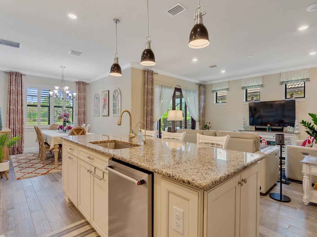 WATERWAY VILLAGE - Residential