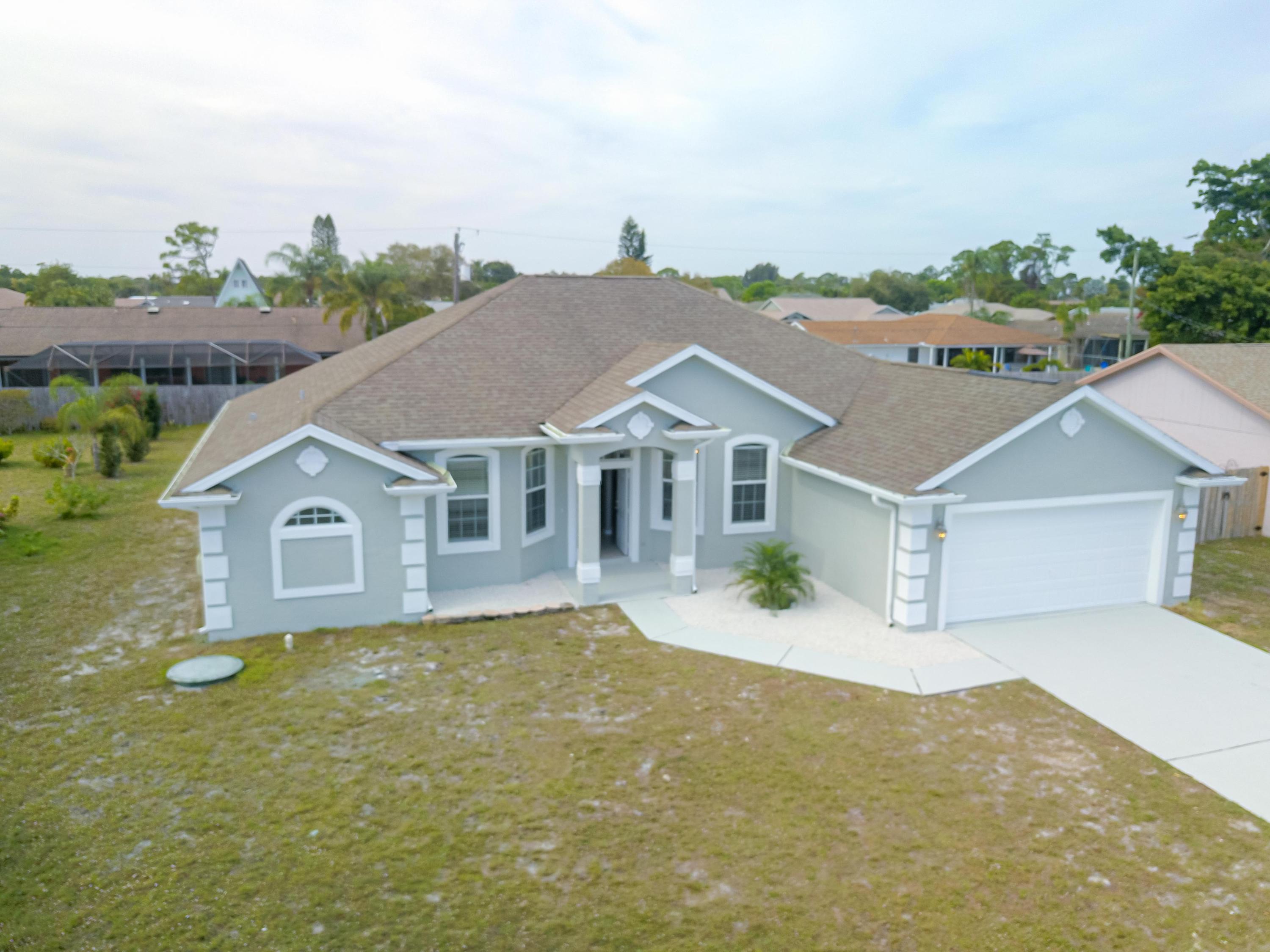 PORT ST LUCIE SECTION 10 - Residential Lease