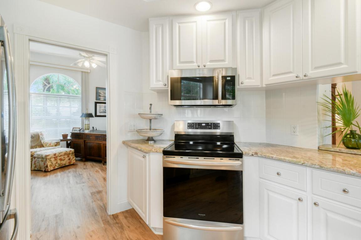 THE RETREAT - Residential