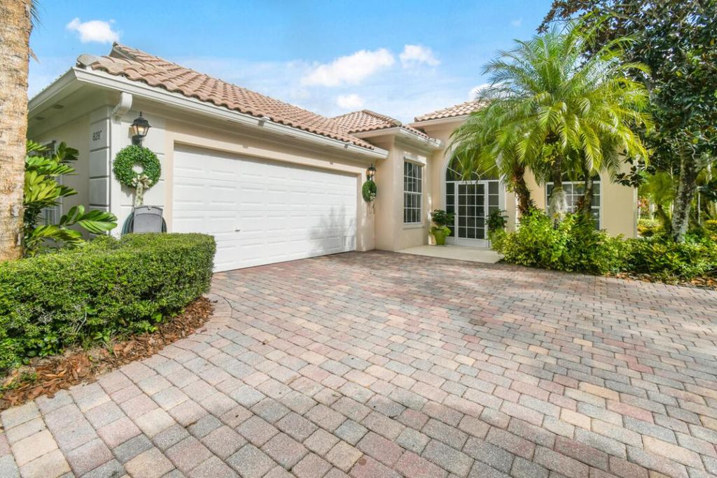 Photo of 8297 SE Angelina Court, Hobe Sound, FL 33455 (MLS # R11149775)