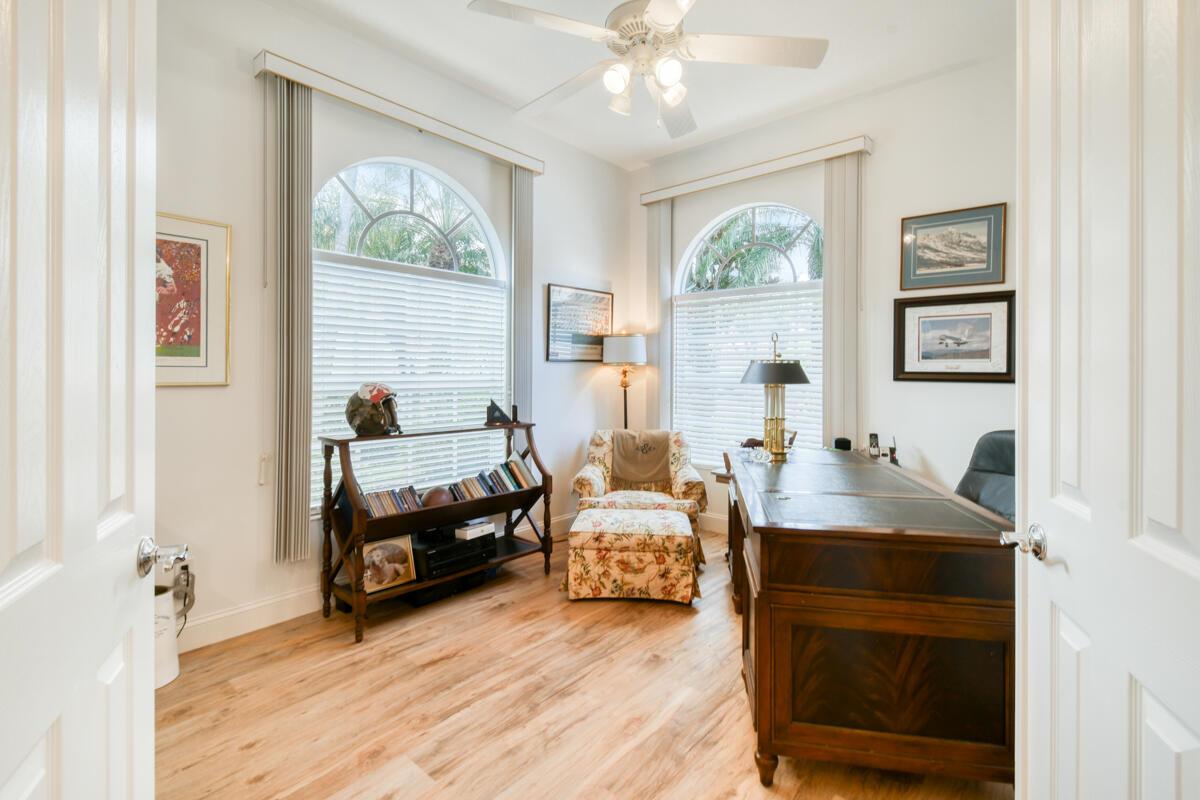 THE RETREAT - Residential