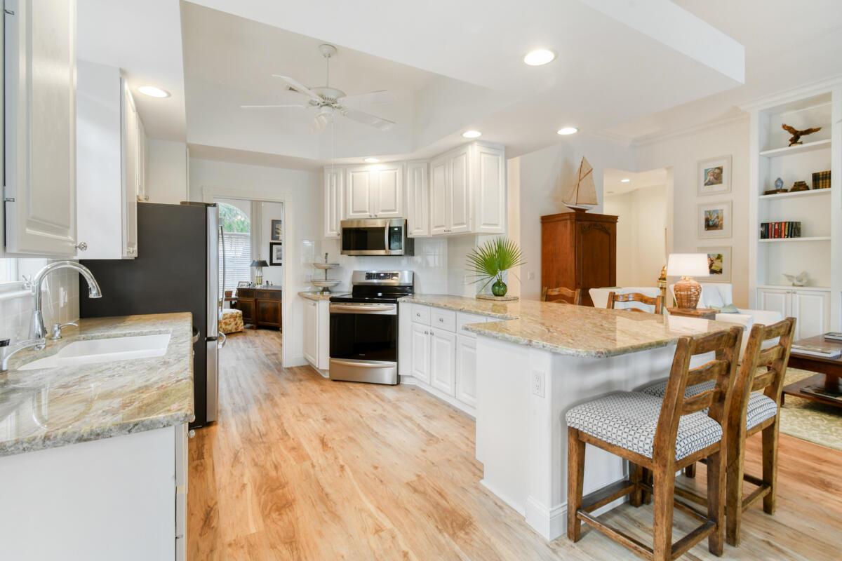 THE RETREAT - Residential