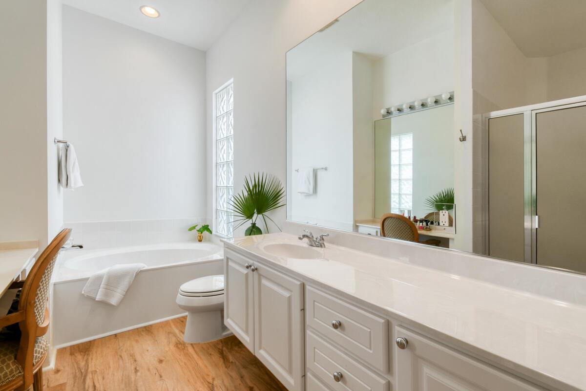 THE RETREAT - Residential