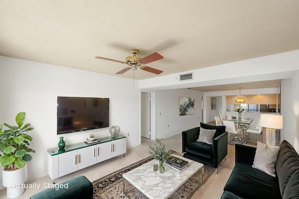 Photo of 1601 Marina Isle Way #204, Jupiter, FL 33477 (MLS # R11133797)
