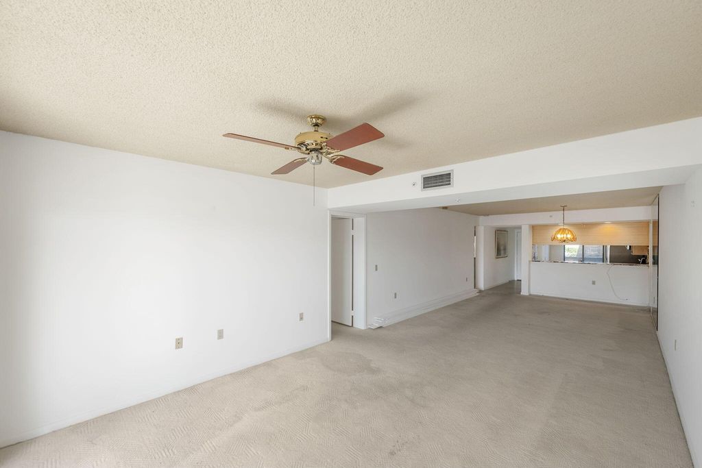 Photo of 1601 Marina Isle Way #204, Jupiter, FL 33477 (MLS # R11133797)