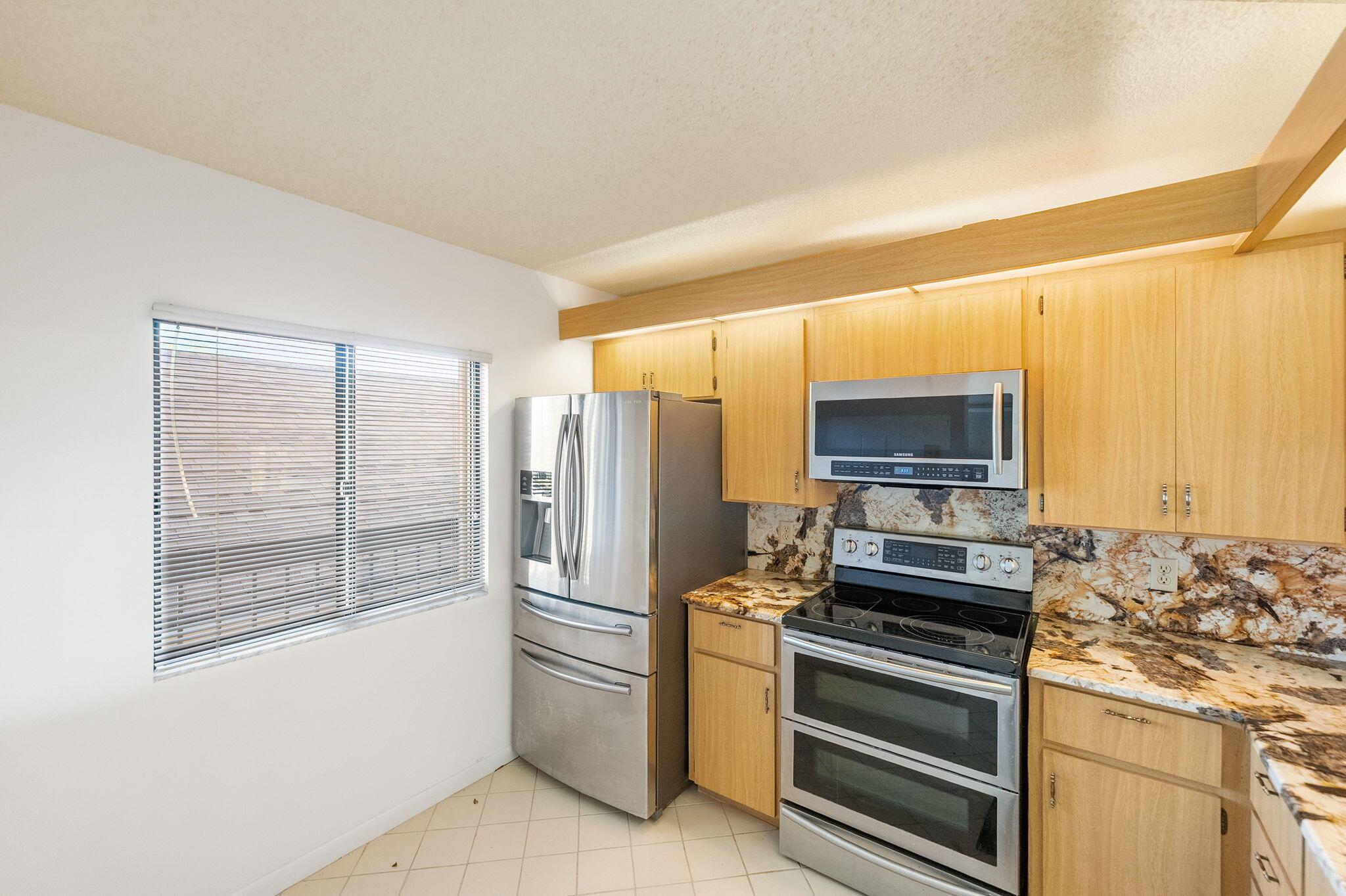 MARINA AT THE BLUFFS COND - Residential